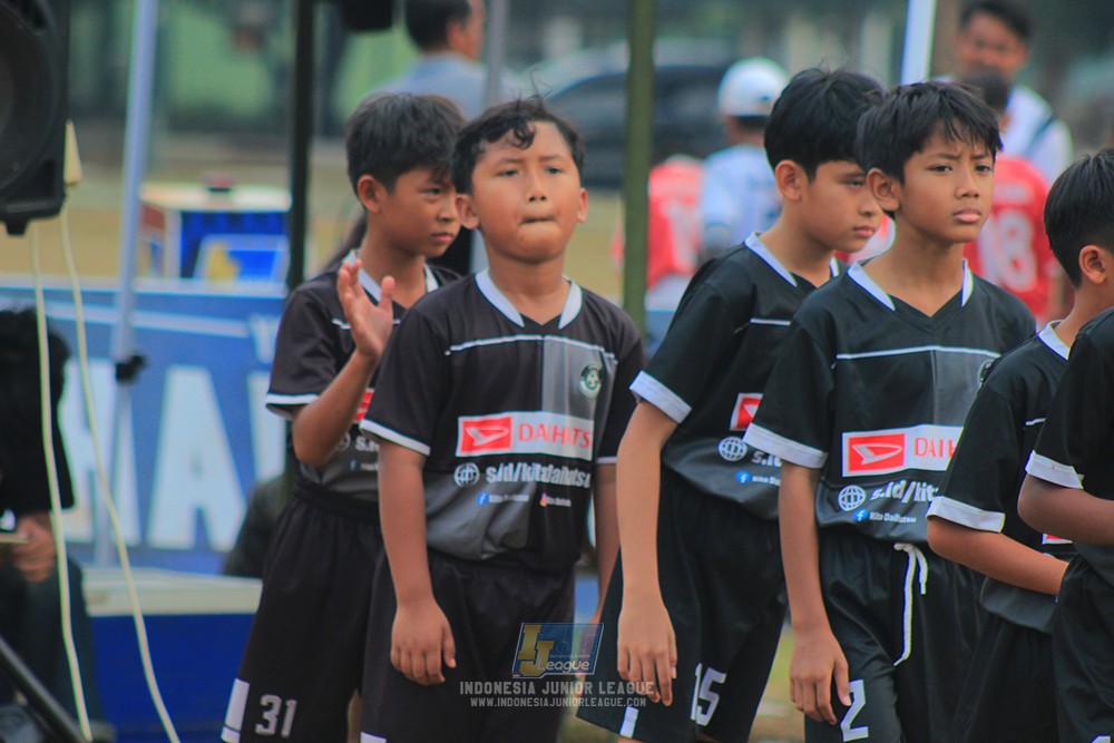 ijlu11 big8 190726 jips soccer vs farama fc