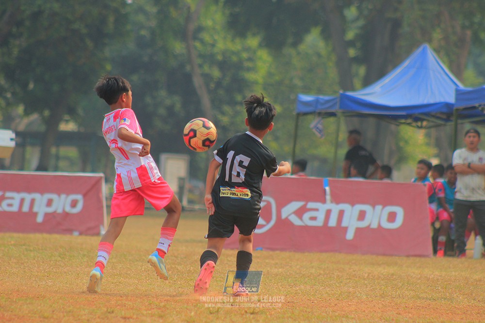 ijlu11 big8 190726 jips soccer vs farama fc