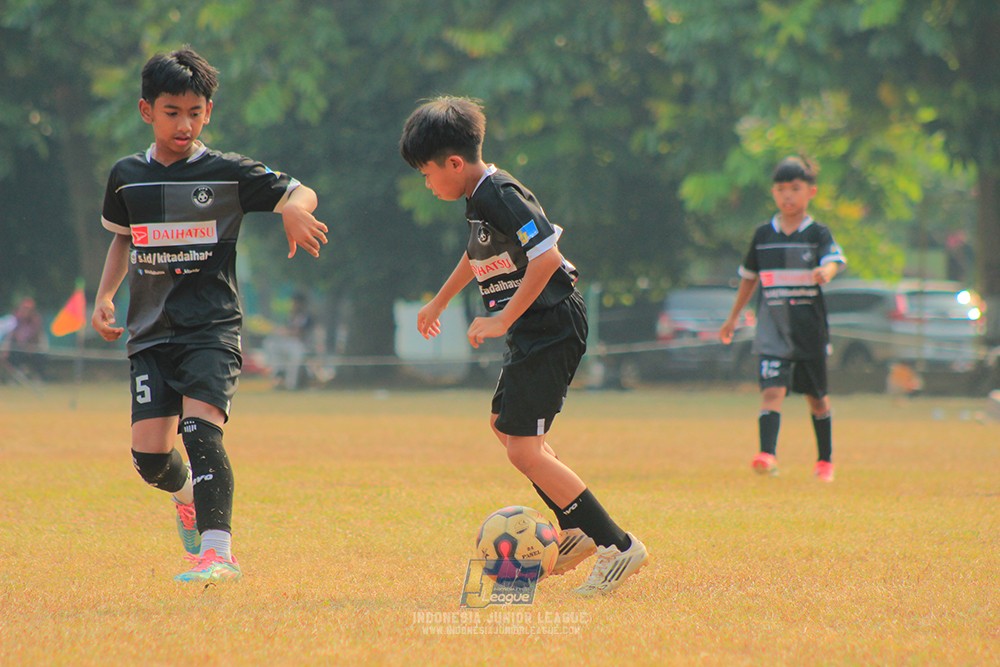 ijlu11 big8 190726 jips soccer vs farama fc