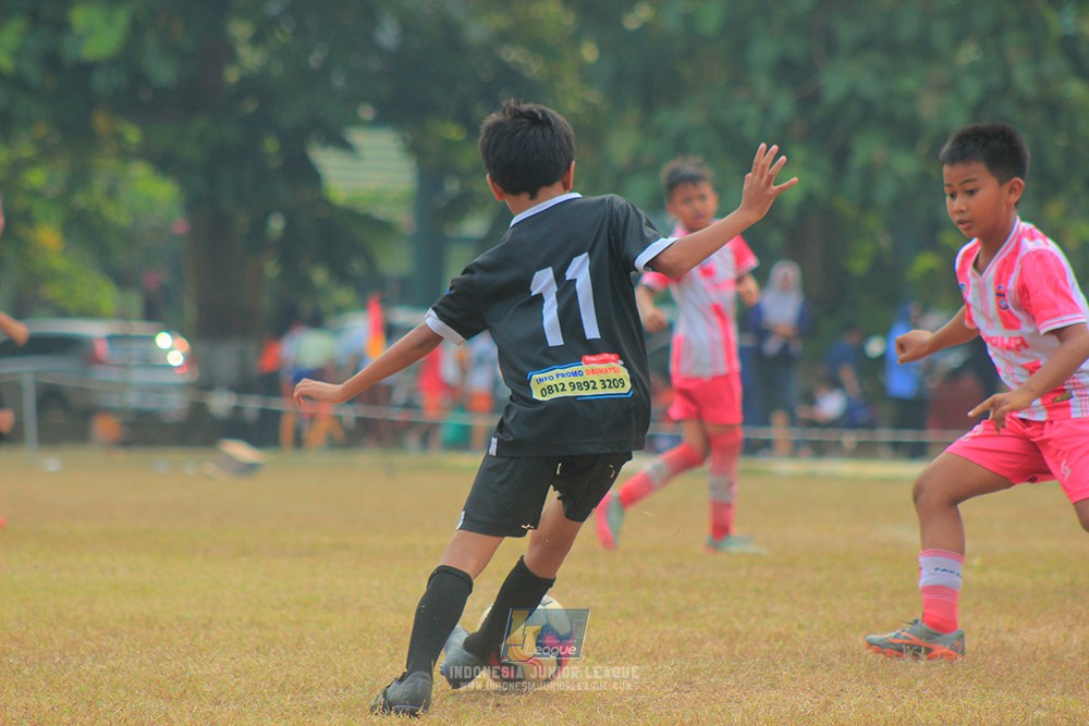 ijlu11 big8 190726 jips soccer vs farama fc