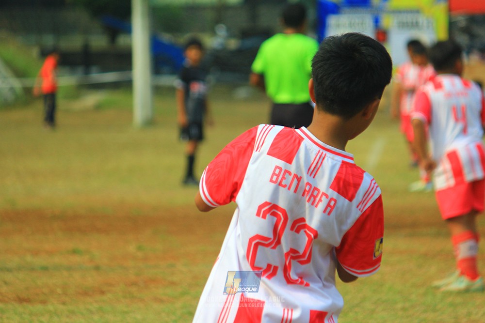 ijlu11 big8 190726 jips soccer vs farama fc