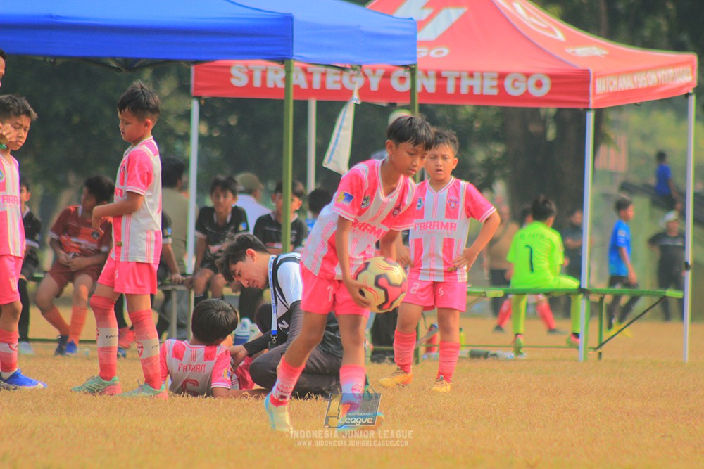 ijlu11 big8 190726 jips soccer vs farama fc