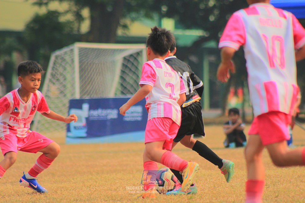 ijlu11 big8 190726 jips soccer vs farama fc