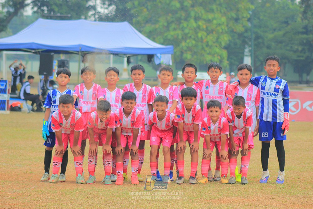 ijlu11 big8 190726 jips soccer vs farama fc