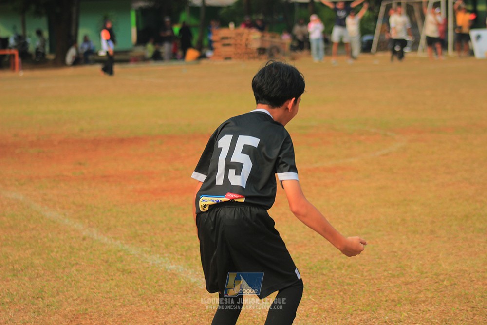 ijlu11 big8 190726 jips soccer vs farama fc