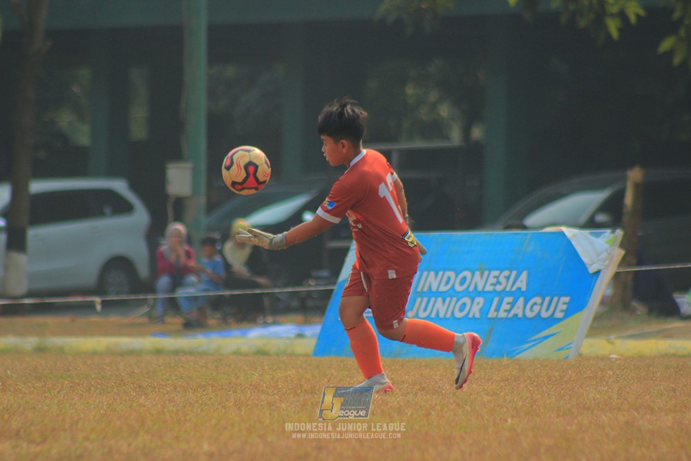 ijlu11 big8 190726 jips soccer vs farama fc