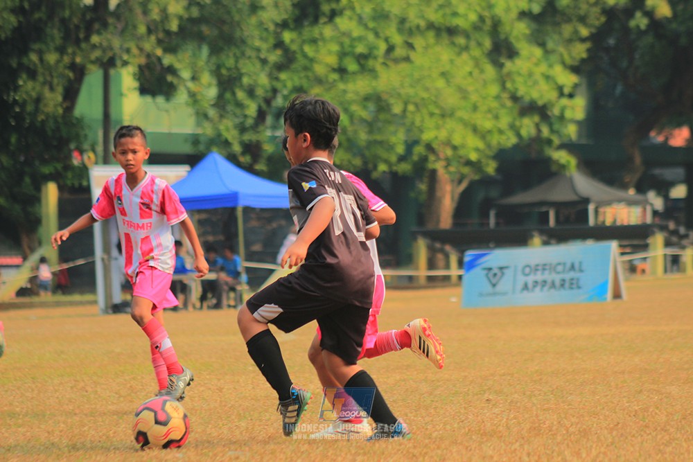 ijlu11 big8 190726 jips soccer vs farama fc