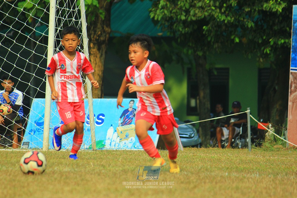 ijlu11 big8 190726 jips soccer vs farama fc