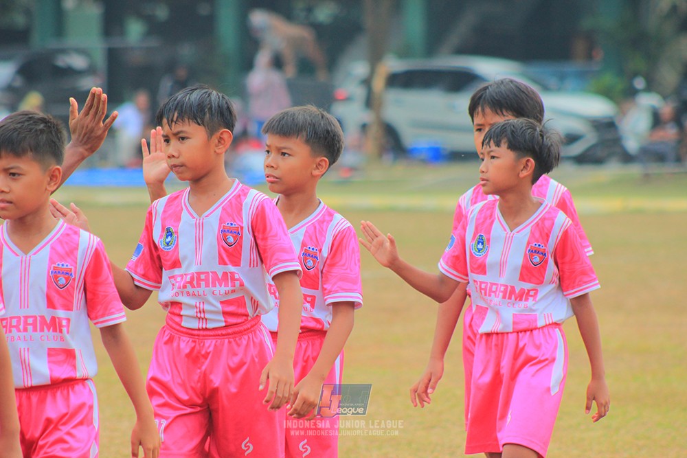 ijlu11 big8 190726 jips soccer vs farama fc