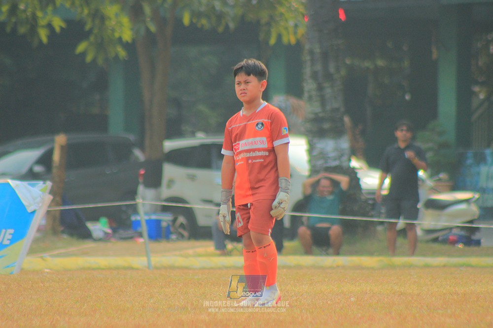 ijlu11 big8 190726 jips soccer vs farama fc