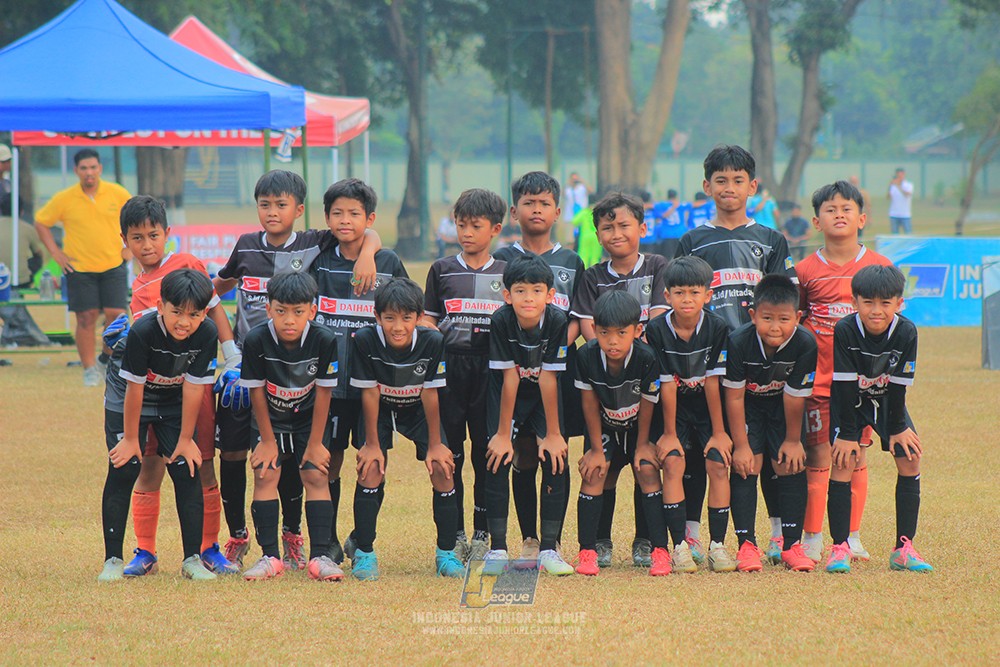 ijlu11 big8 190726 jips soccer vs farama fc