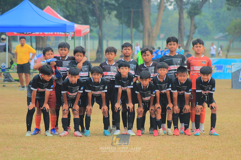 ijlu11 big8 190726 jips soccer vs farama fc