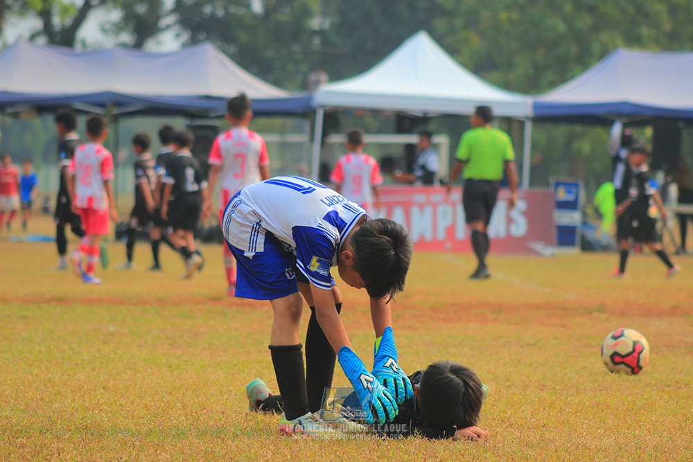 ijlu11 big8 190726 jips soccer vs farama fc