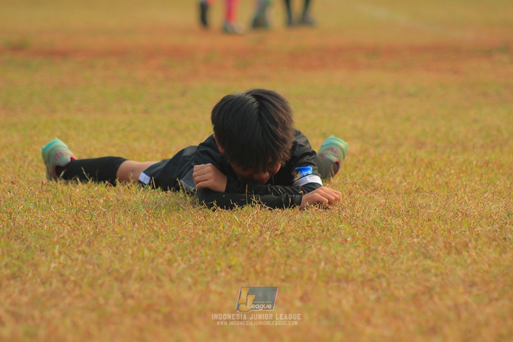 ijlu11 big8 190726 jips soccer vs farama fc