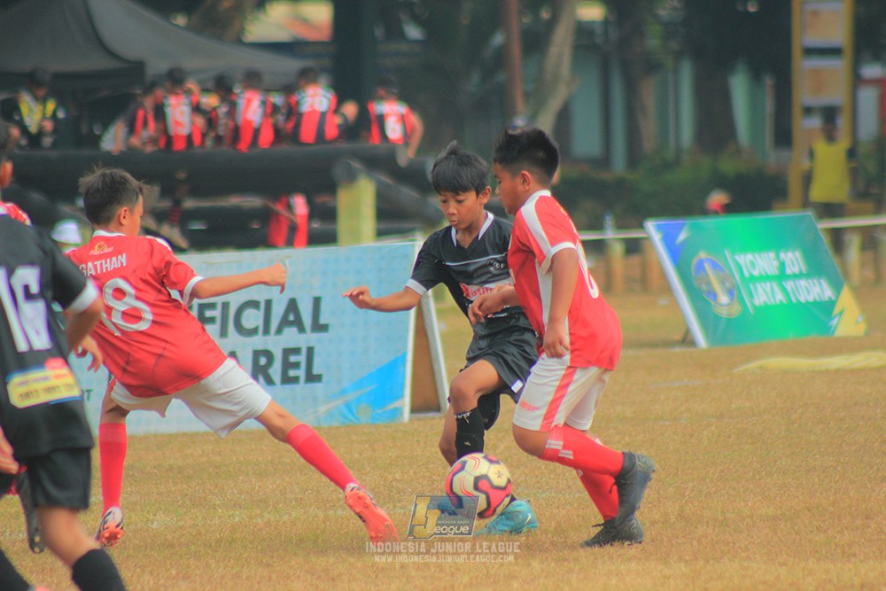 ijlu11 big8 190726 jips soccer vs putra harapan