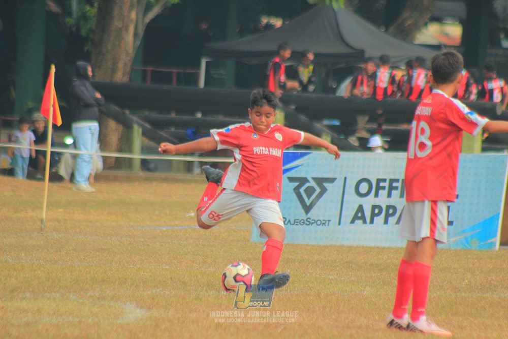 ijlu11 big8 190726 jips soccer vs putra harapan