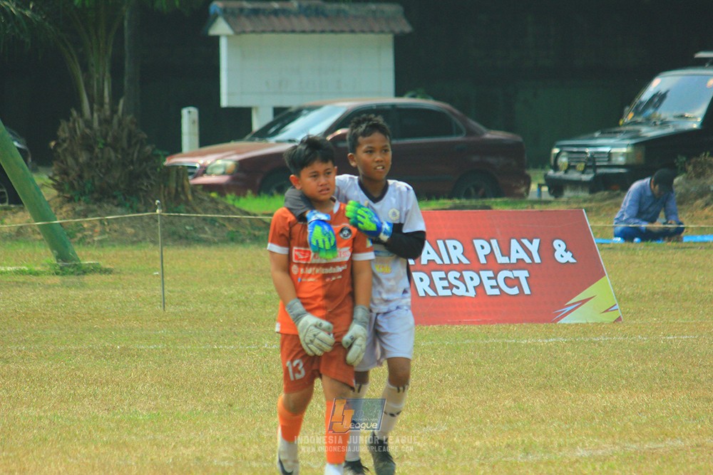 ijlu11 big8 190726 jips soccer vs putra harapan