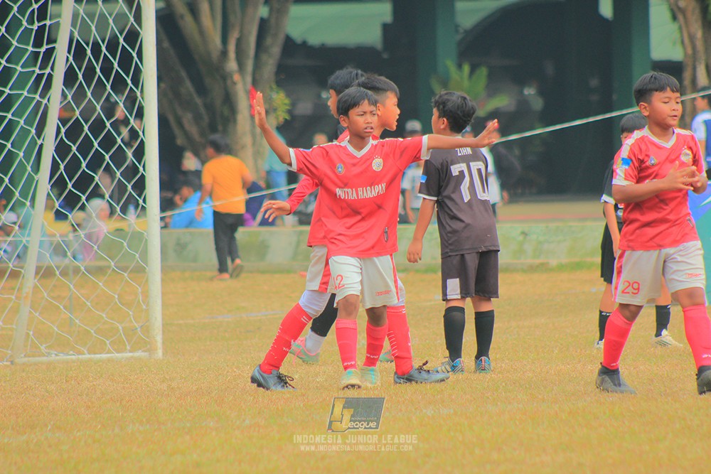 ijlu11 big8 190726 jips soccer vs putra harapan
