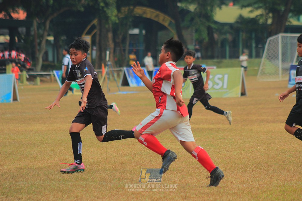 ijlu11 big8 190726 jips soccer vs putra harapan