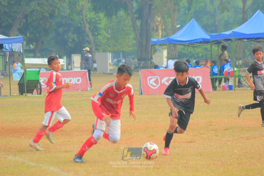 ijlu11 big8 190726 jips soccer vs putra harapan