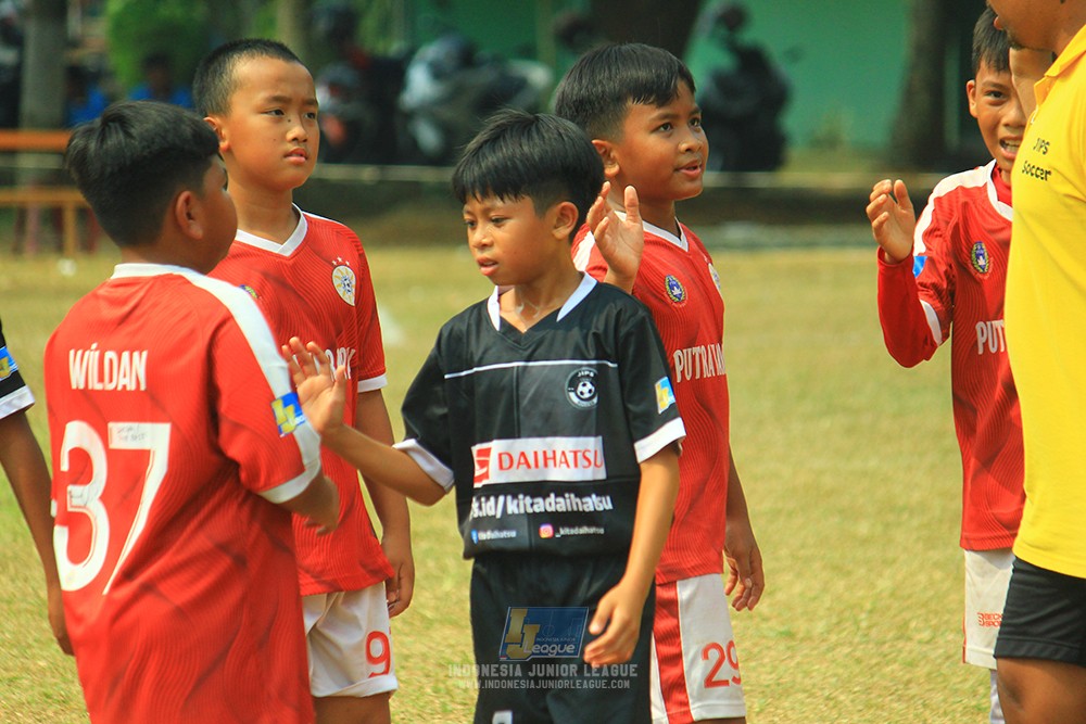 ijlu11 big8 190726 jips soccer vs putra harapan