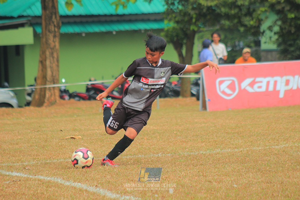 ijlu11 big8 190726 jips soccer vs putra harapan
