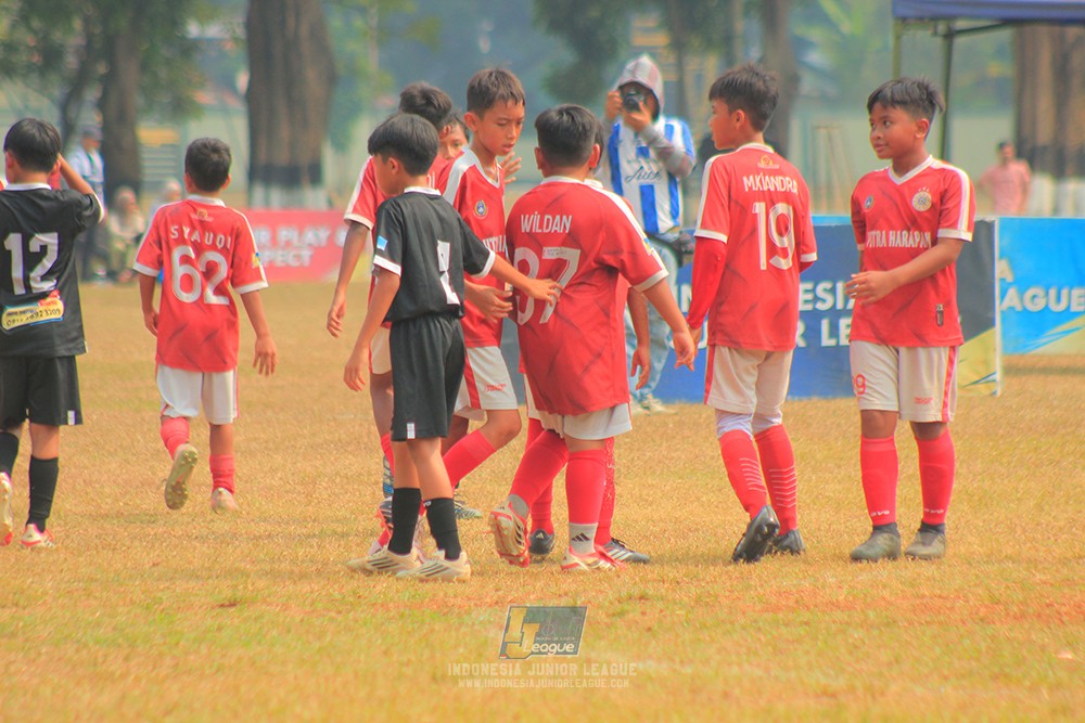 ijlu11 big8 190726 jips soccer vs putra harapan