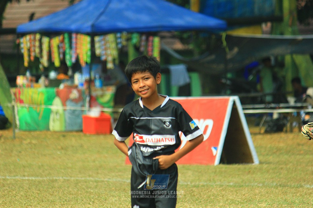 ijlu11 big8 190726 jips soccer vs putra harapan