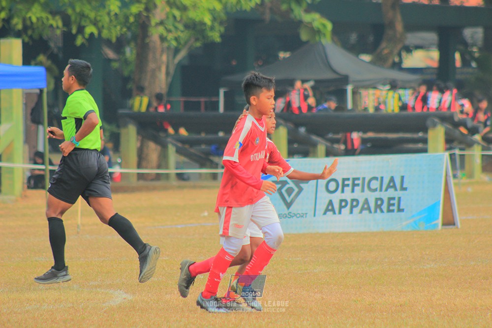 ijlu11 big8 190726 jips soccer vs putra harapan