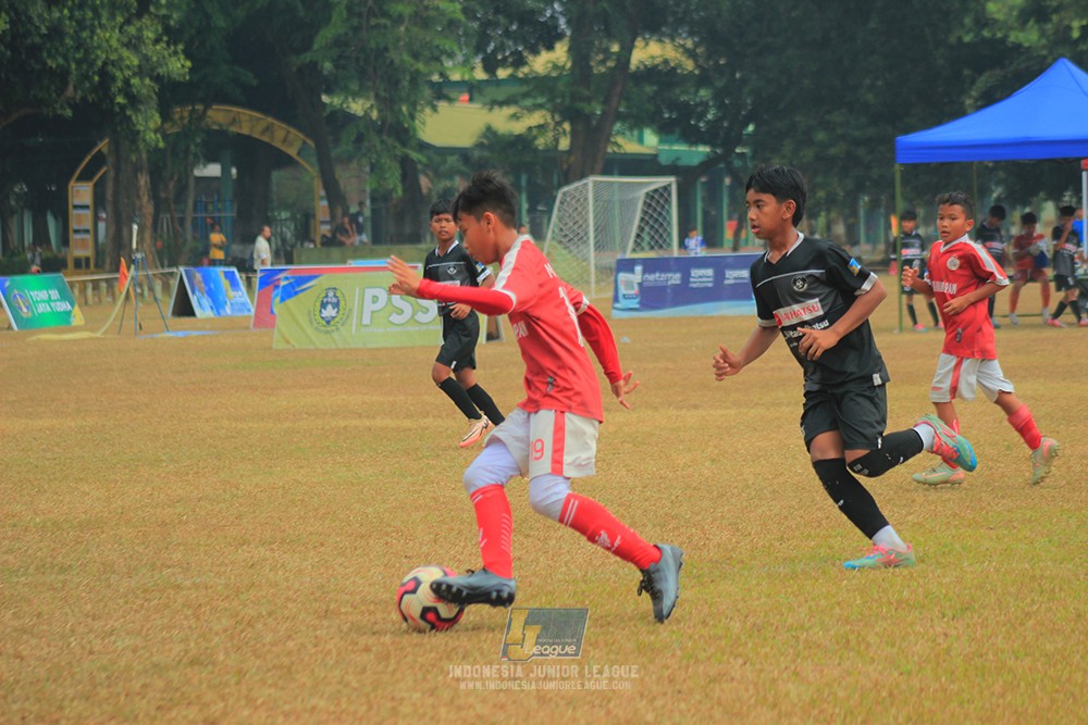 ijlu11 big8 190726 jips soccer vs putra harapan