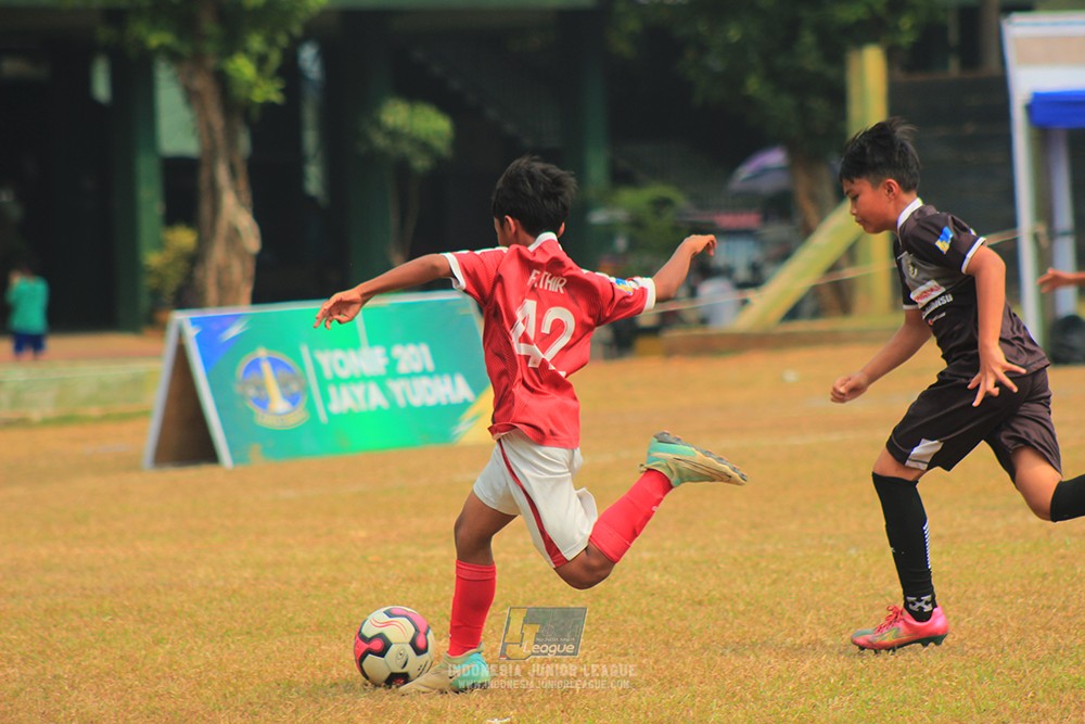ijlu11 big8 190726 jips soccer vs putra harapan