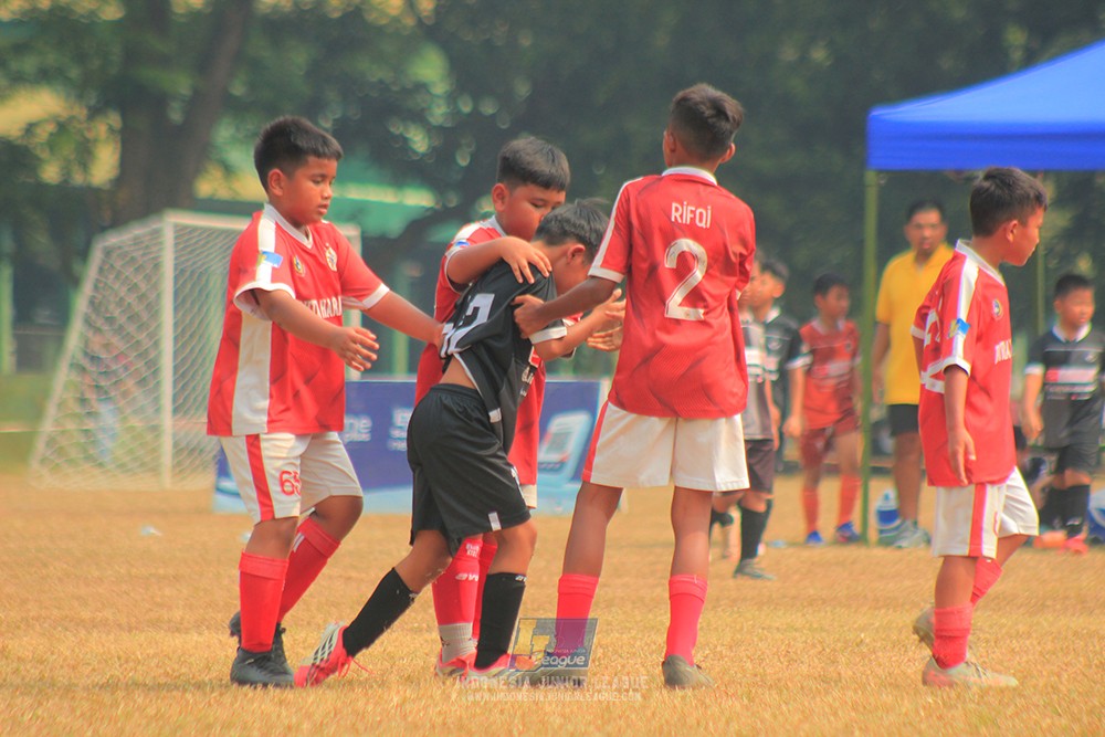 ijlu11 big8 190726 jips soccer vs putra harapan