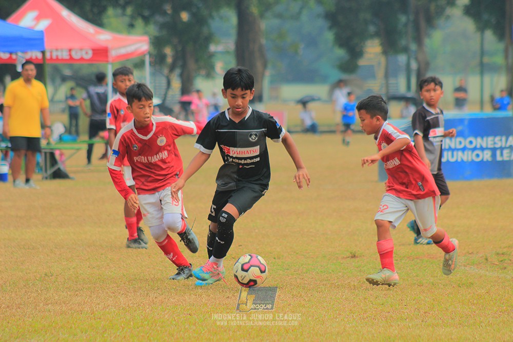 ijlu11 big8 190726 jips soccer vs putra harapan