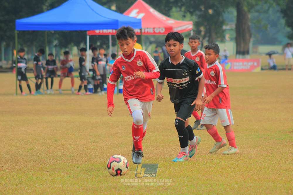 ijlu11 big8 190726 jips soccer vs putra harapan