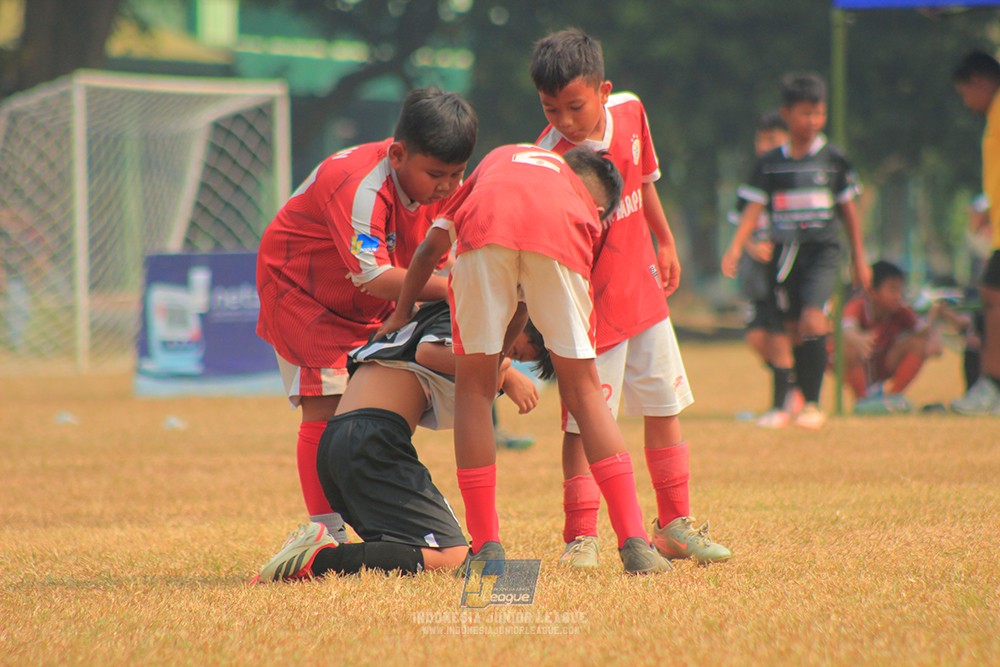 ijlu11 big8 190726 jips soccer vs putra harapan