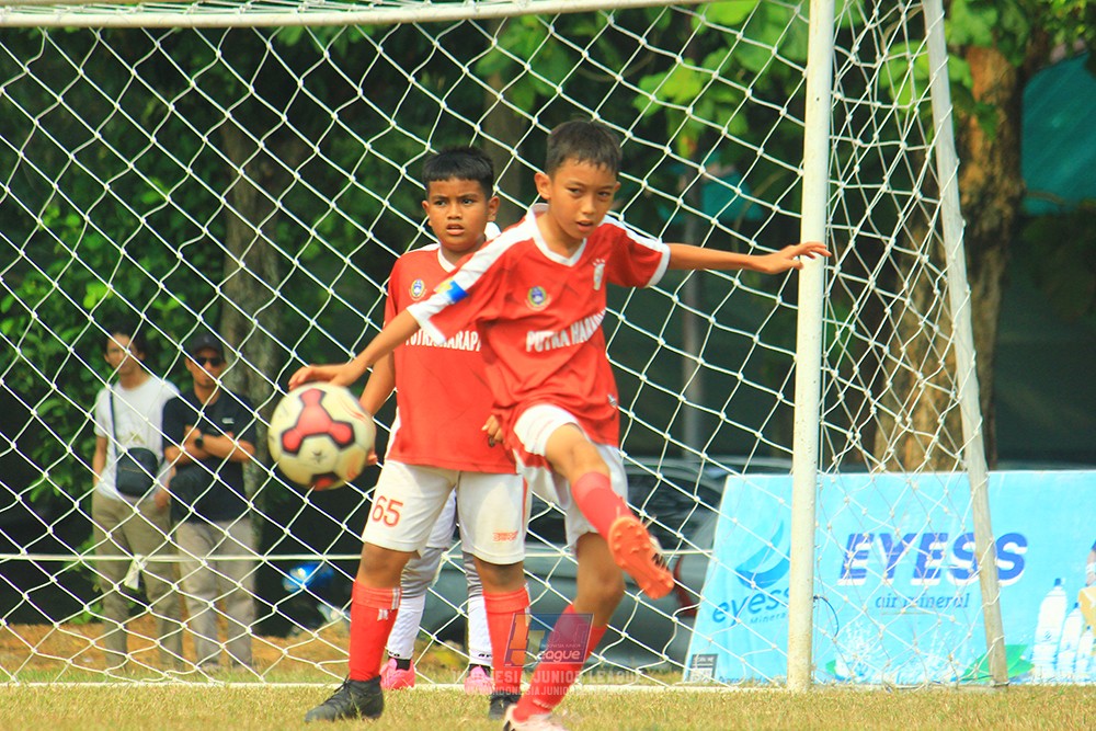 ijlu11 big8 190726 jips soccer vs putra harapan