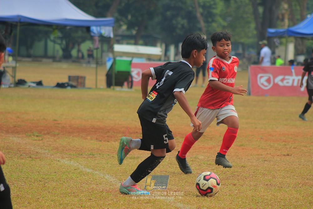 ijlu11 big8 190726 jips soccer vs putra harapan