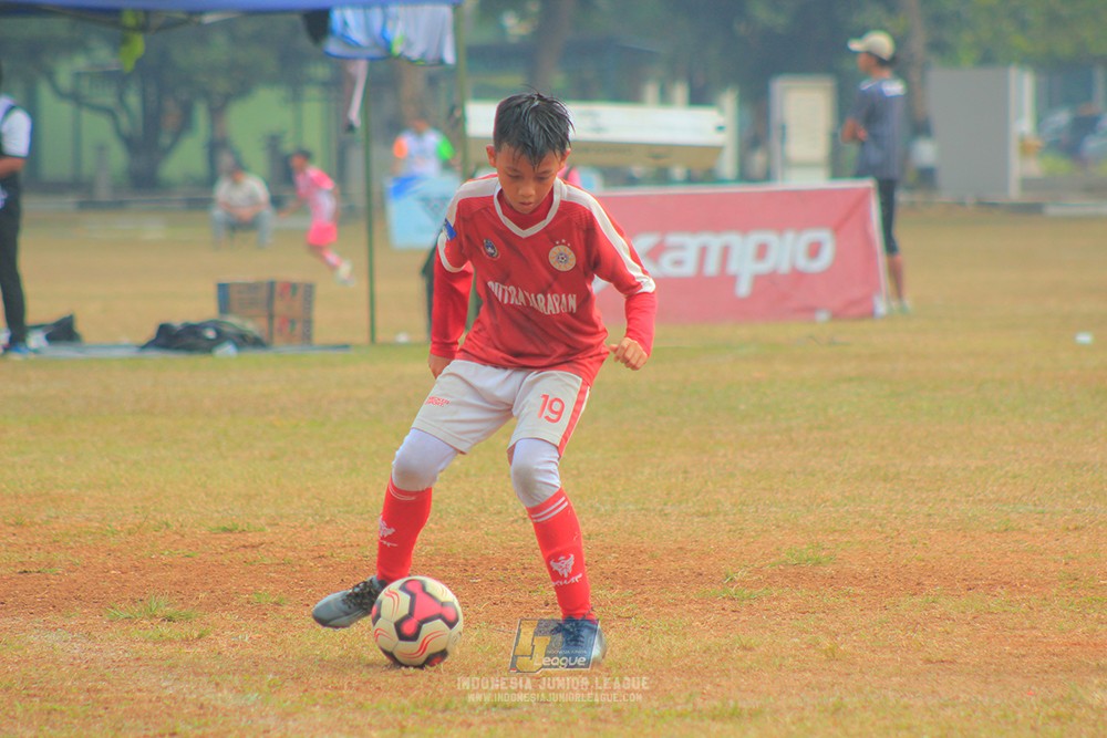 ijlu11 big8 190726 jips soccer vs putra harapan