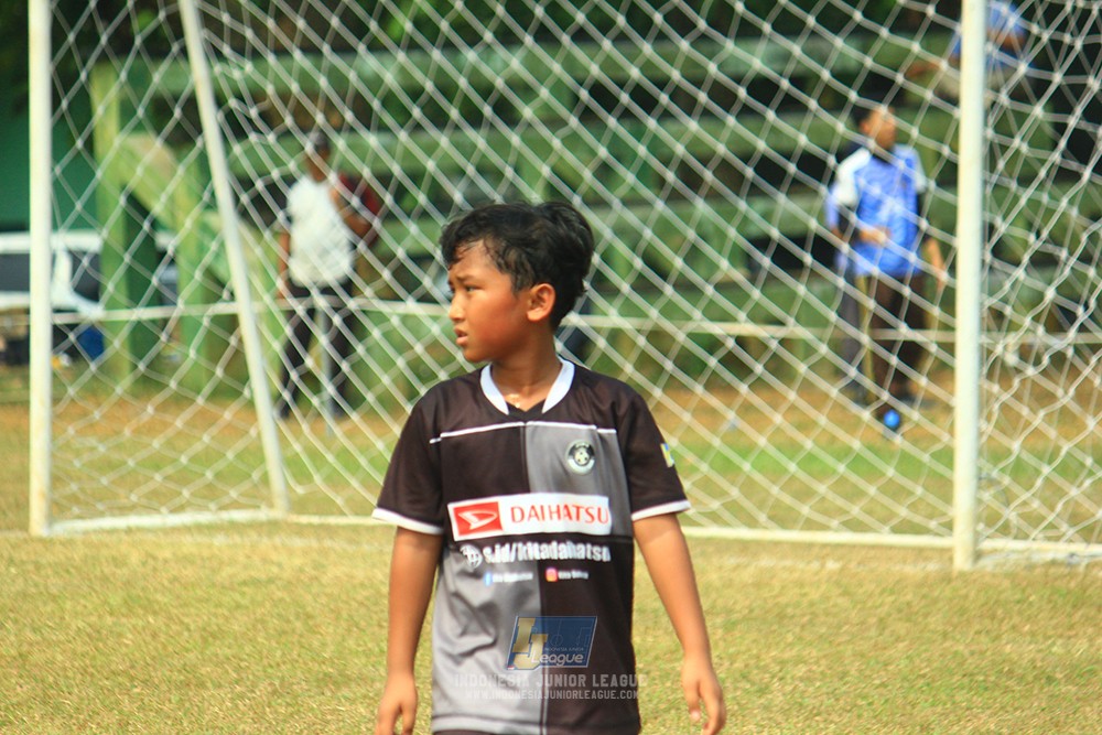 ijlu11 big8 190726 jips soccer vs putra harapan