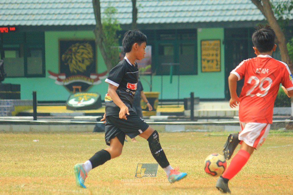 ijlu11 big8 190726 jips soccer vs putra harapan