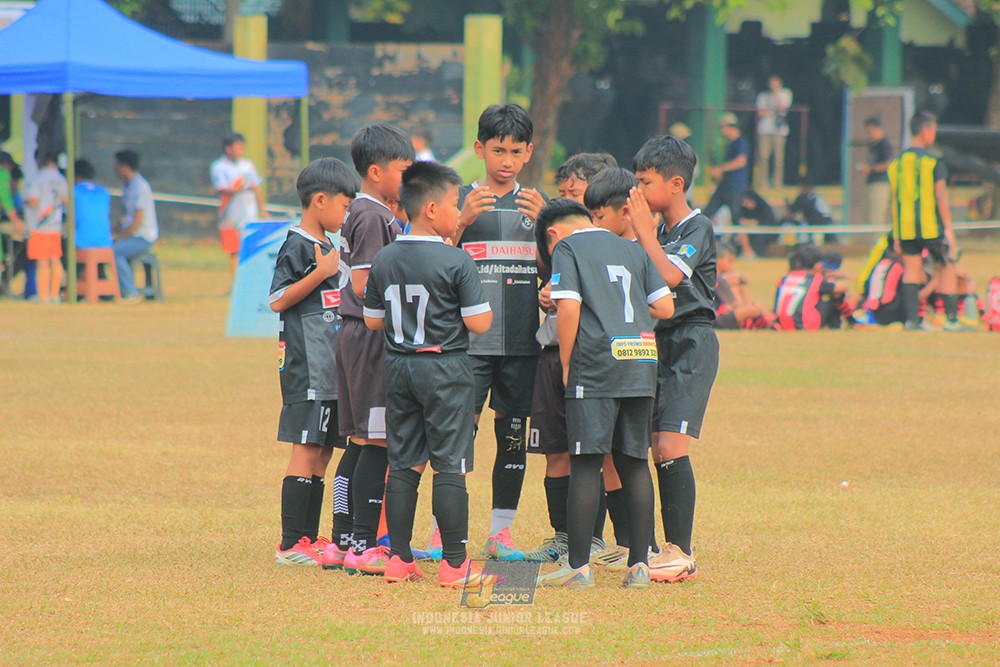 ijlu11 big8 190726 jips soccer vs putra harapan