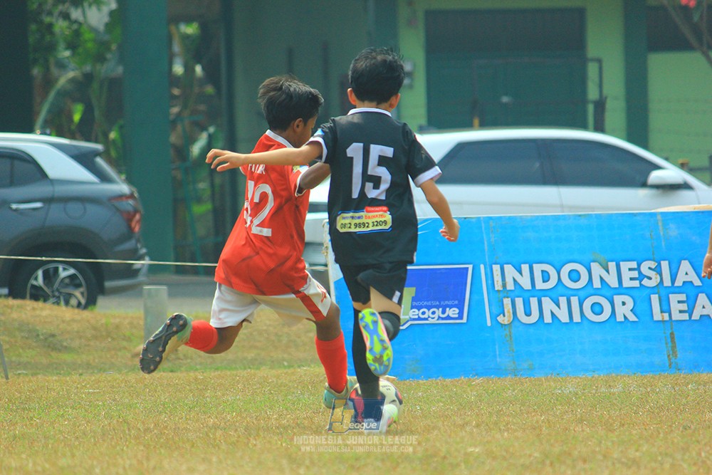 ijlu11 big8 190726 jips soccer vs putra harapan