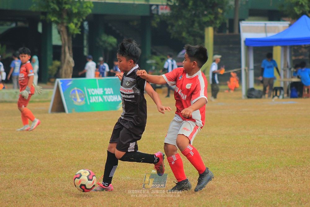 ijlu11 big8 190726 jips soccer vs putra harapan