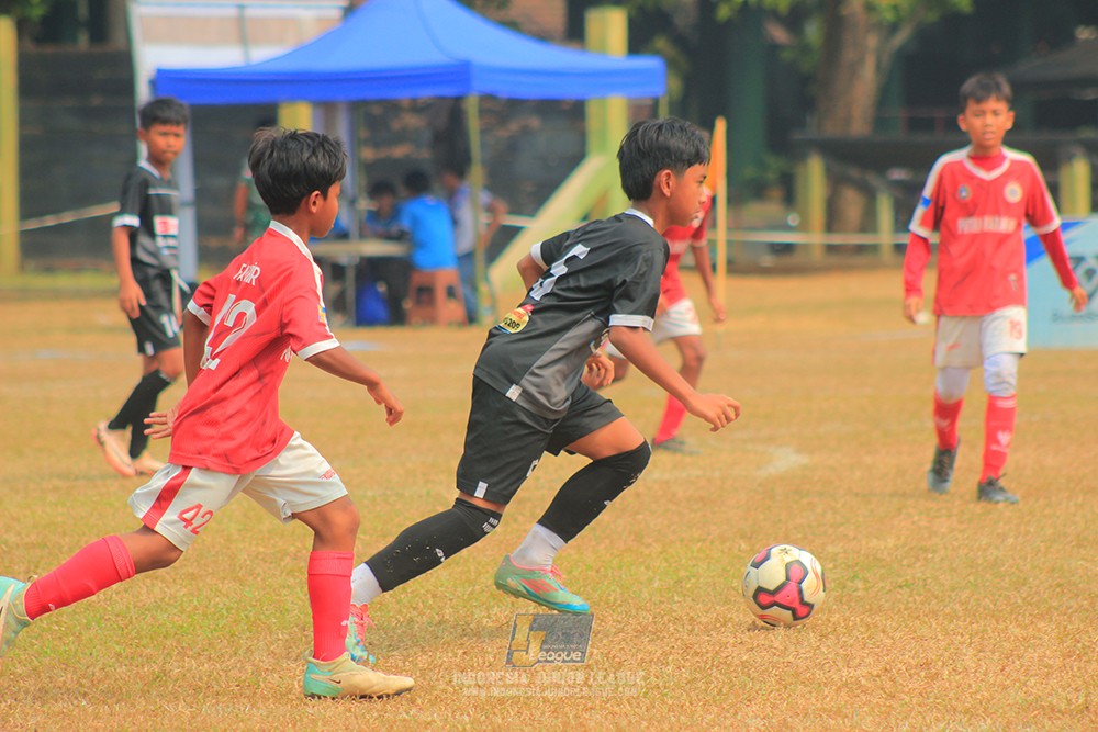 ijlu11 big8 190726 jips soccer vs putra harapan
