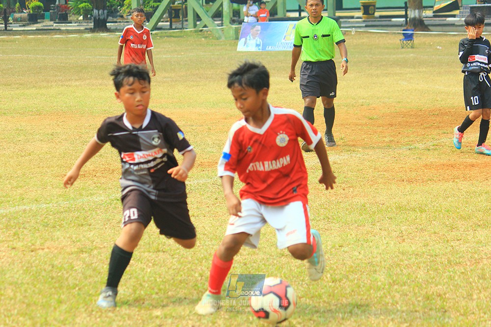 ijlu11 big8 190726 jips soccer vs putra harapan