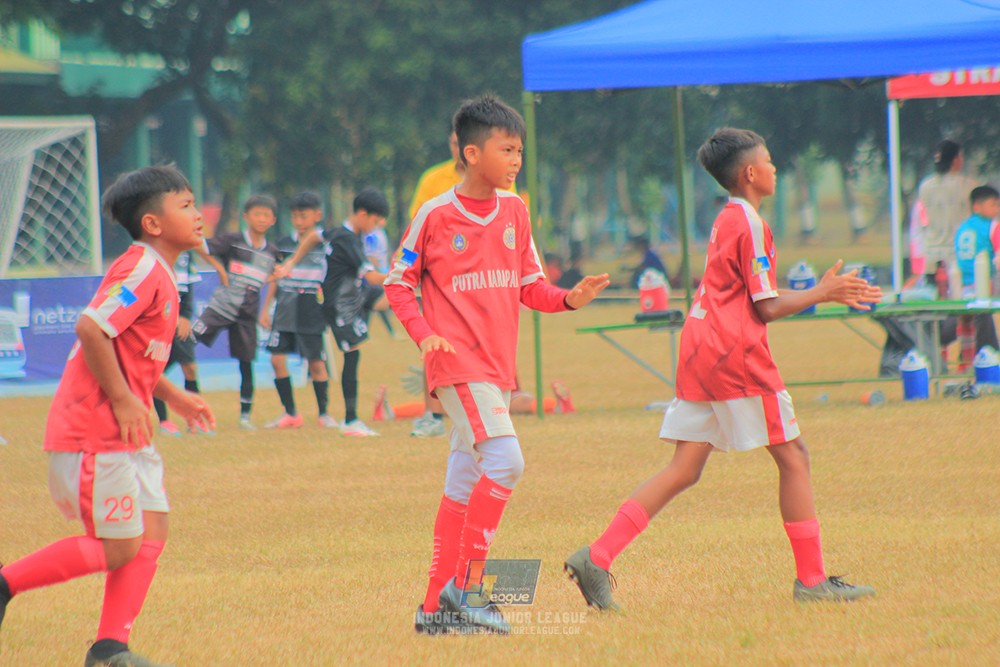 ijlu11 big8 190726 jips soccer vs putra harapan