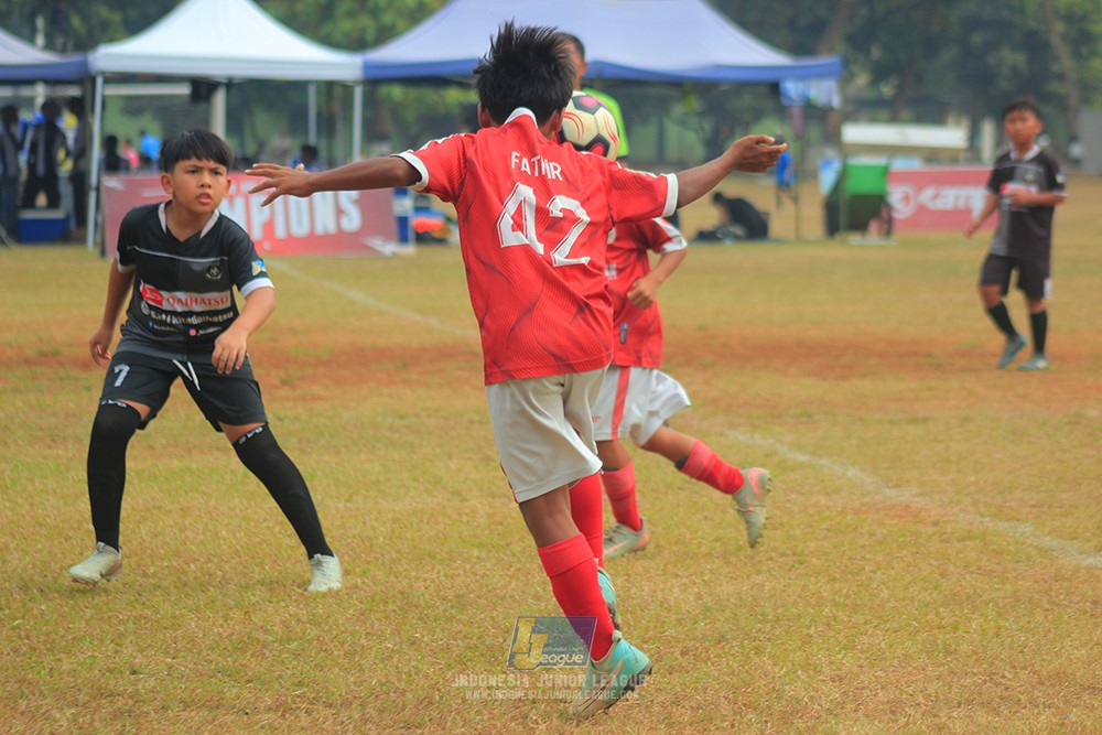 ijlu11 big8 190726 jips soccer vs putra harapan