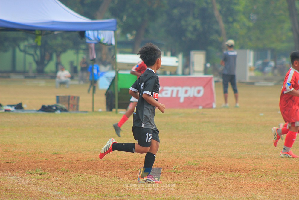 ijlu11 big8 190726 jips soccer vs putra harapan