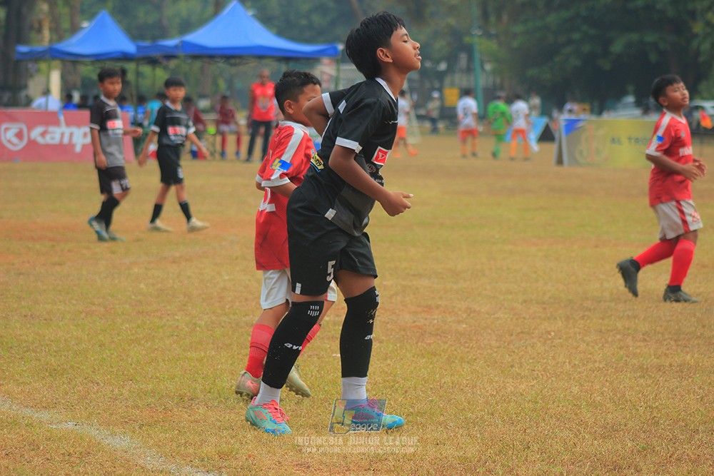 ijlu11 big8 190726 jips soccer vs putra harapan