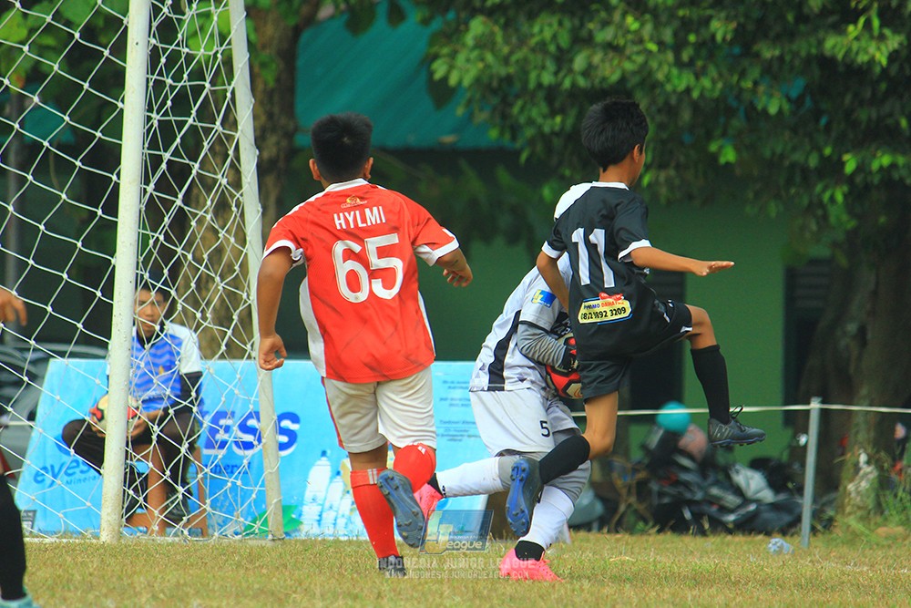 ijlu11 big8 190726 jips soccer vs putra harapan